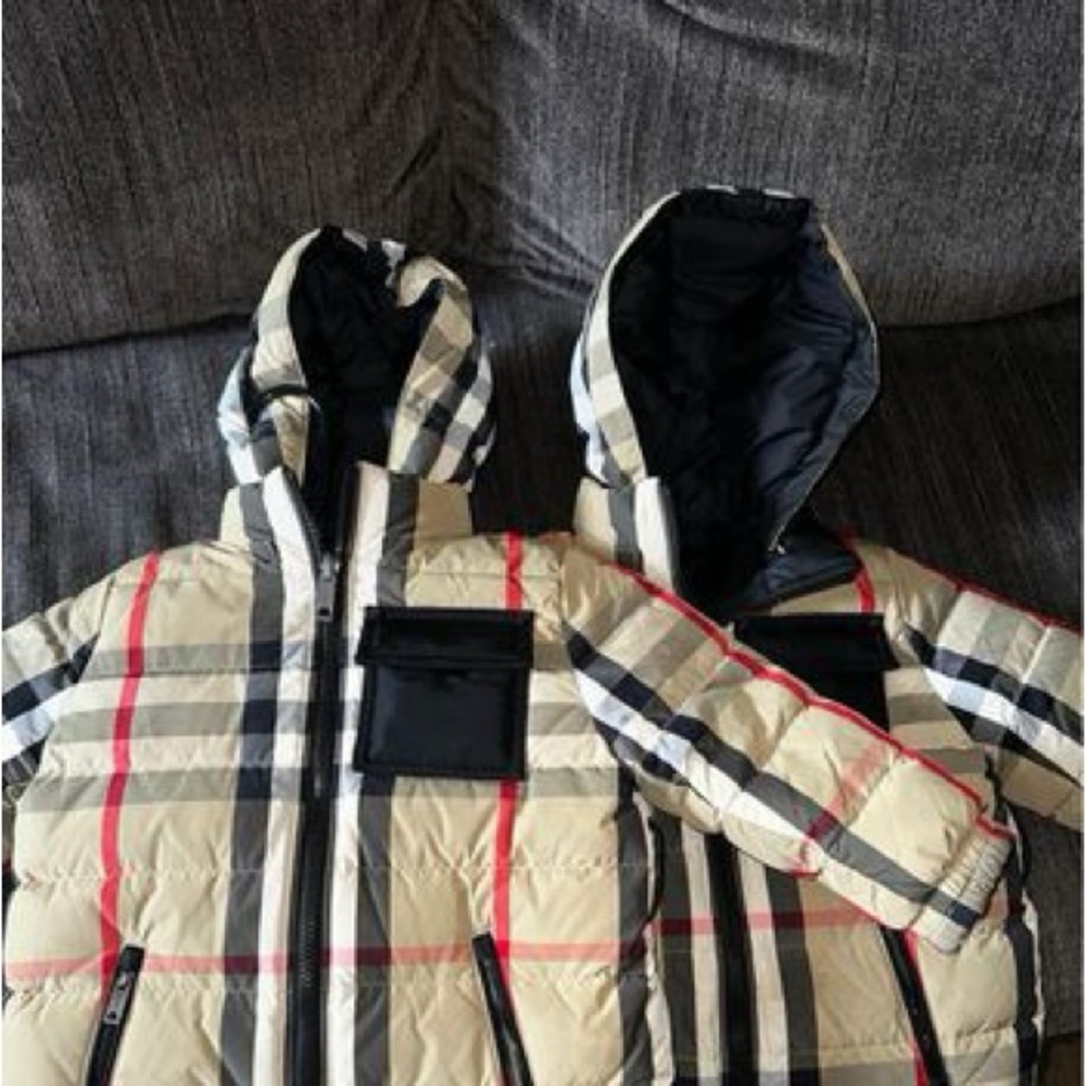 Burberry Coat - Picture 5 of 9
